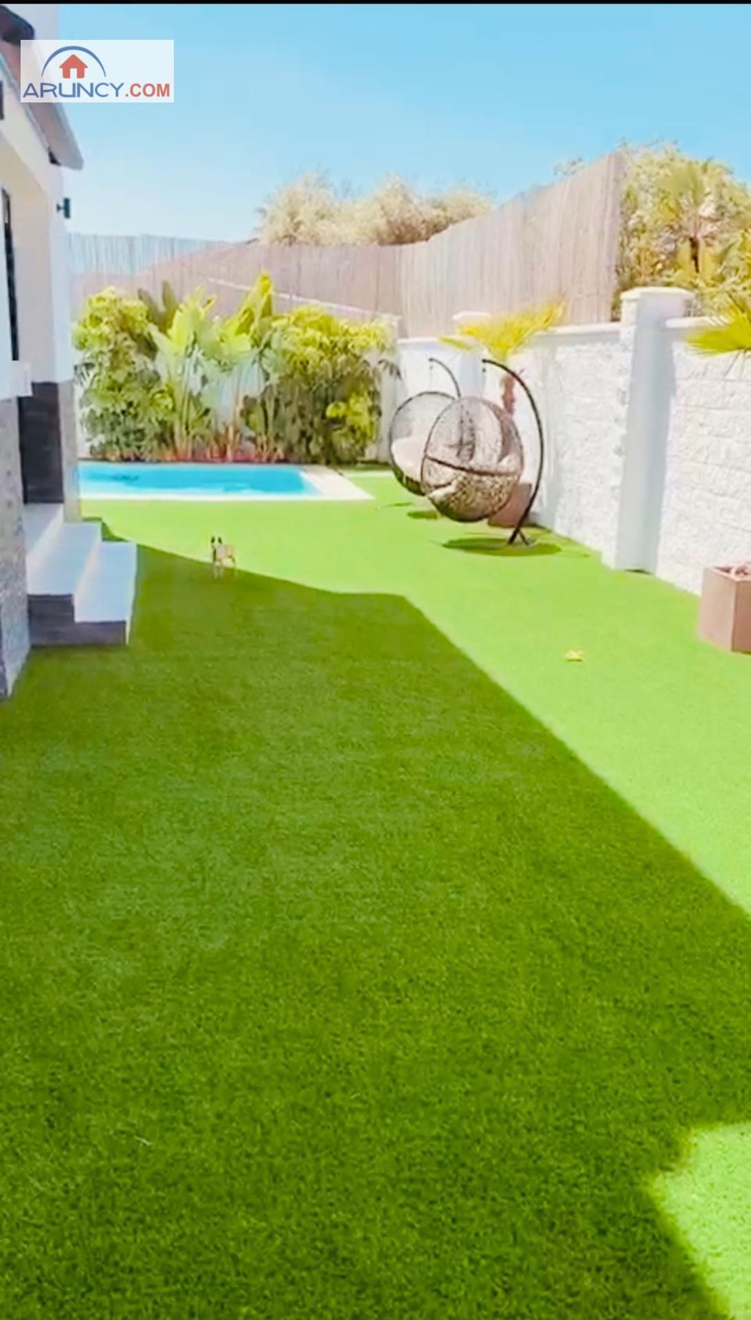 Jardí de Casa o xalet en venda en Montequinto amb Aire condicionat, Calefacció i Jardí privat