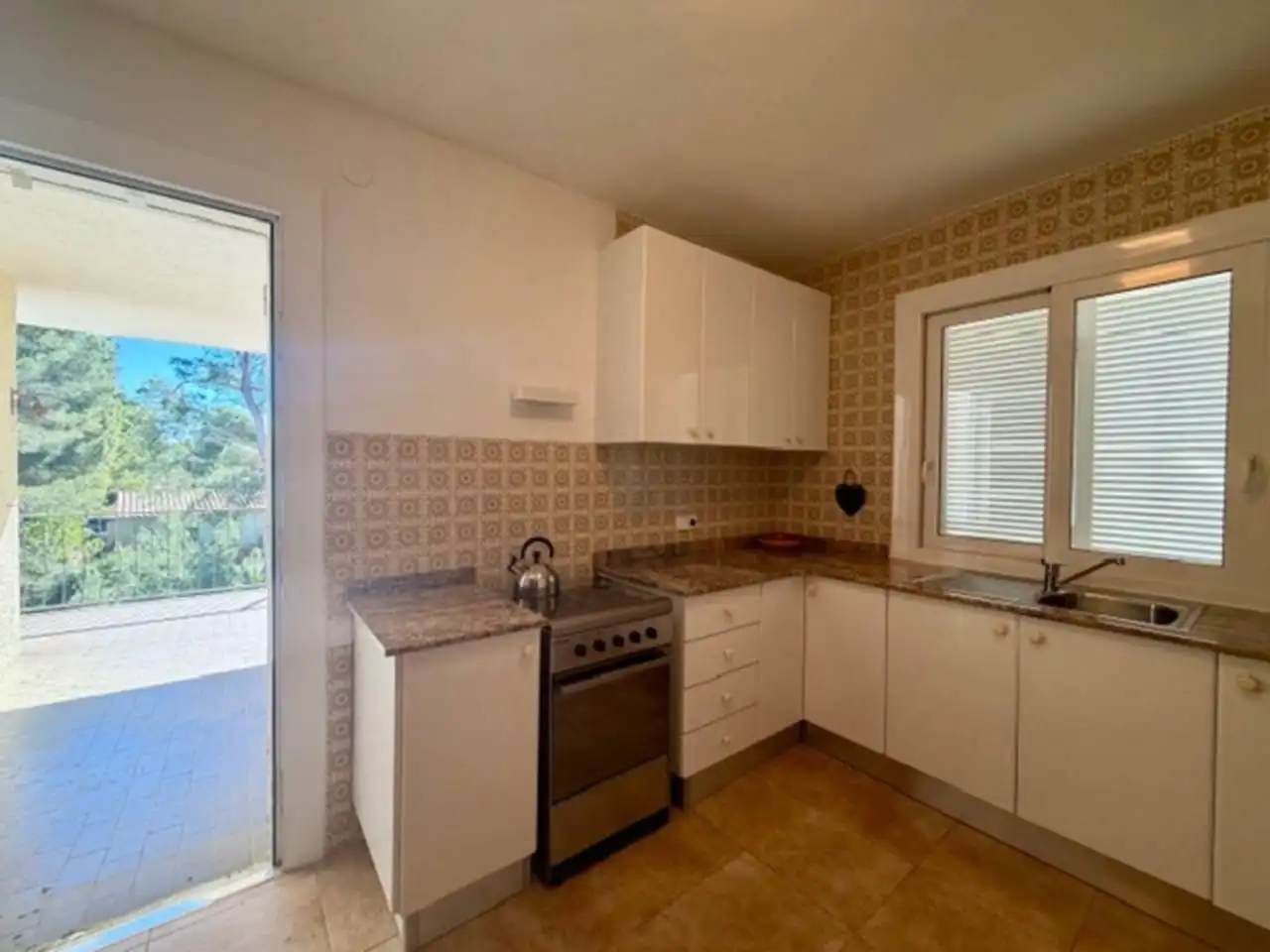 Cocina de Casa o chalet en venta en L'Ametlla de Mar  con Calefacción, Jardín privado y Terraza