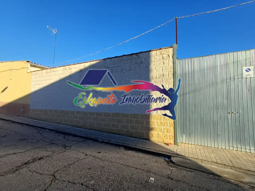 Vista exterior de Casa o chalet en venta en Villacañas con Calefacción