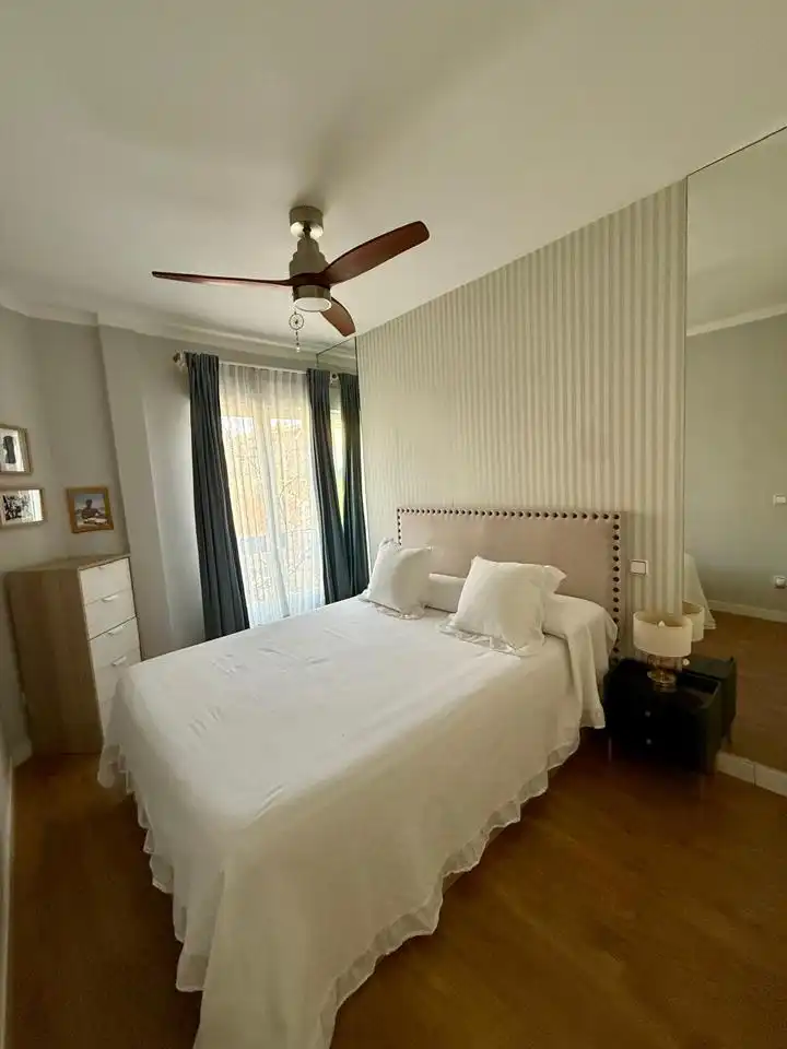 Habitación de Piso en venta en Madrid con Aire acondicionado, Calefacción y Terraza
