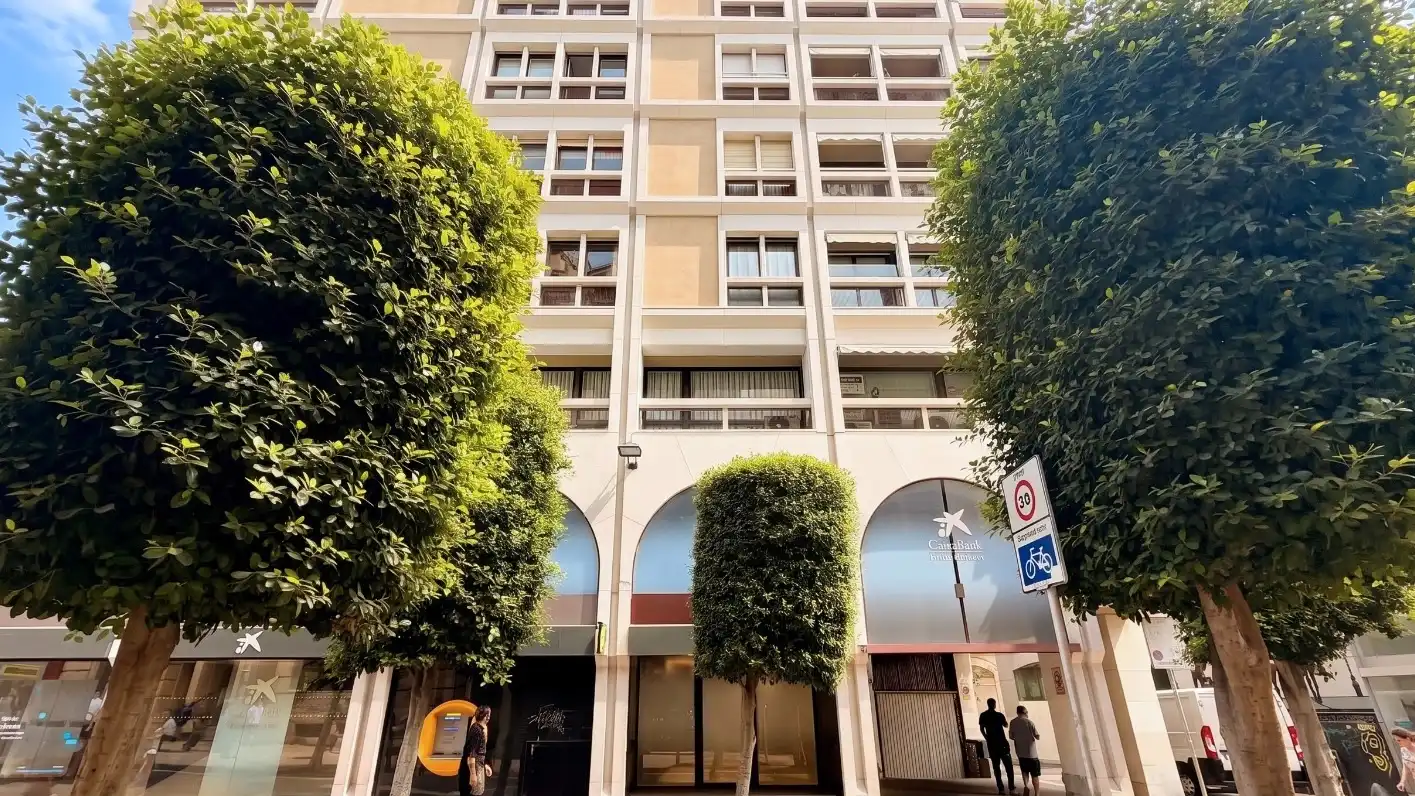 Local comercial en venda a Plaça de Prim 12, imagen 3