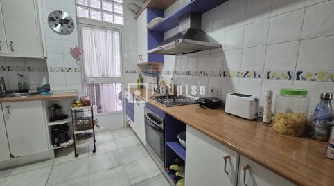 Foto 5 de Piso de alquiler en De la Virgen de la Cinta, Barrio de los Remedios, Sevilla Capital