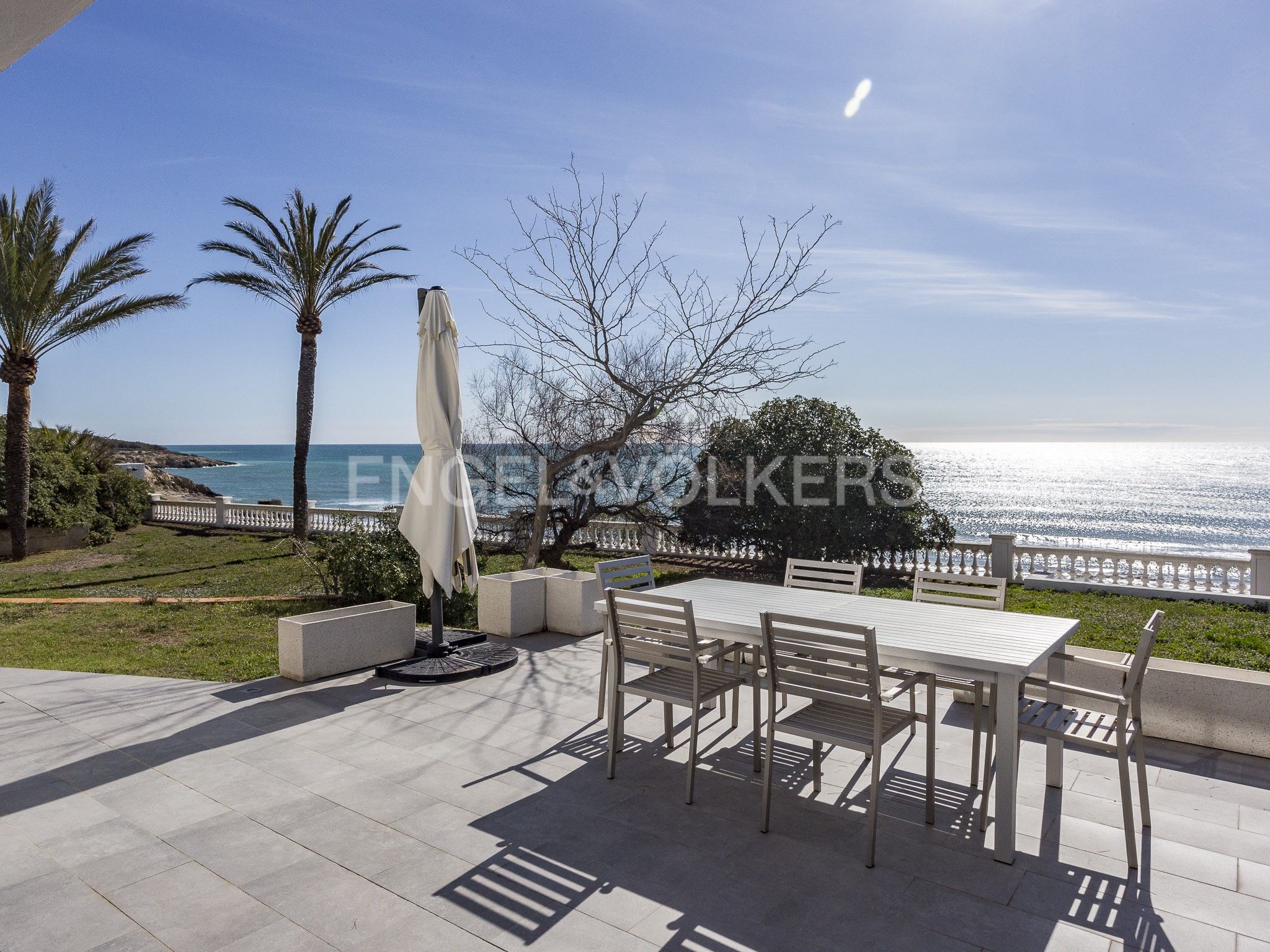 Terrassa de Casa o xalet de lloguer en Vilanova i la Geltrú amb Aire condicionat, Calefacció i Jardí privat