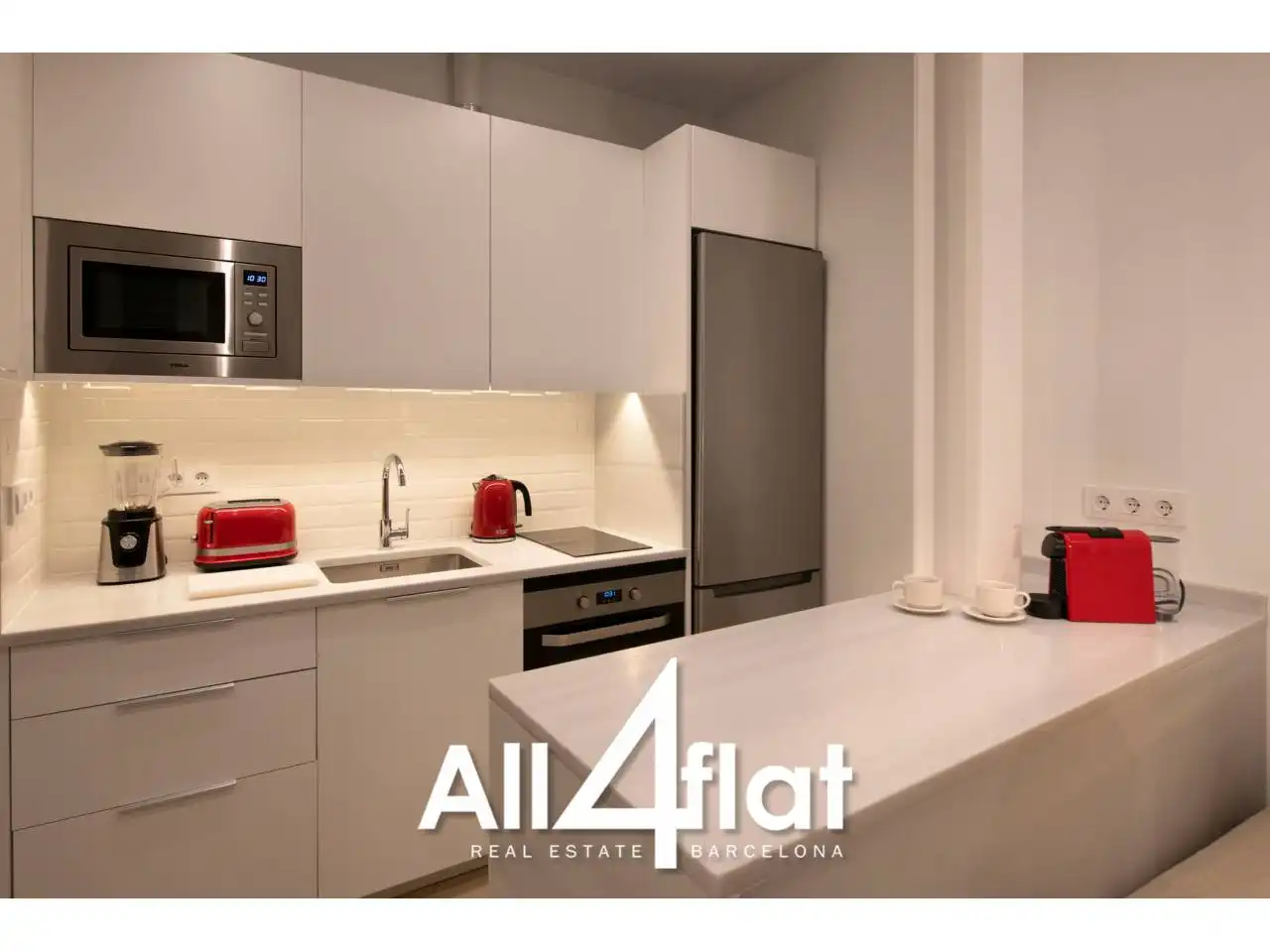 Kitchen of Study for rent in Barcelona  with Air Conditioner, Parquet flooring and Furnished