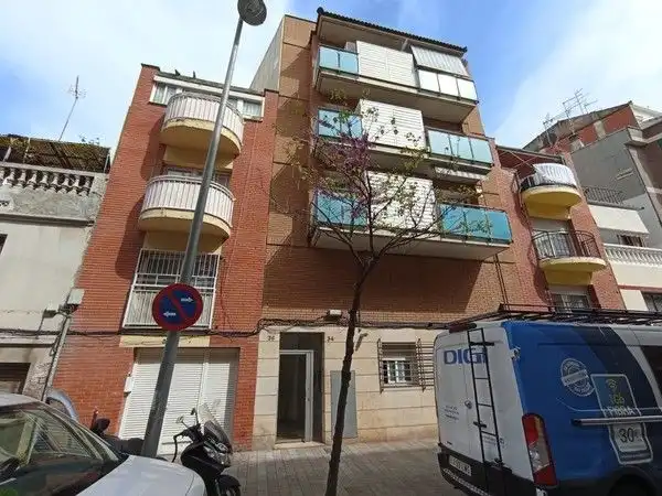 Exterior view of Apartments for sale in Badalona  with Balcony