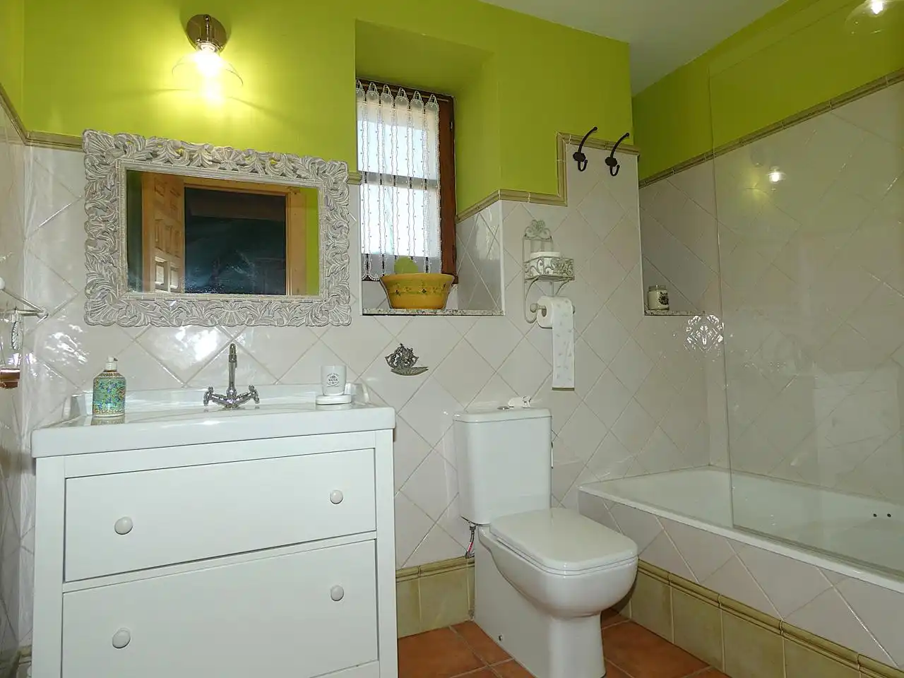 Baño de Casa o chalet en venta en Ruente con Calefacción, Jardín privado y Amueblado