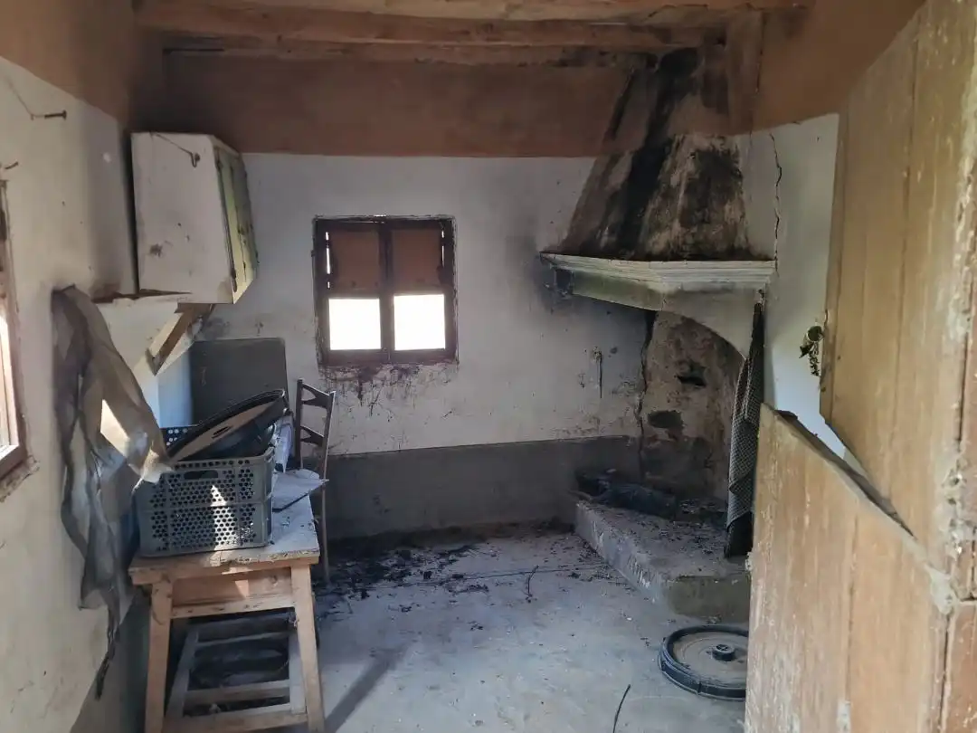 Kitchen of Land for sale in Cástaras