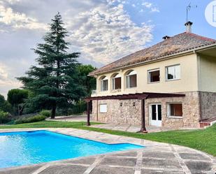 Exterior view of House or chalet to rent in Boadilla del Monte  with Air Conditioner, Heating and Terrace