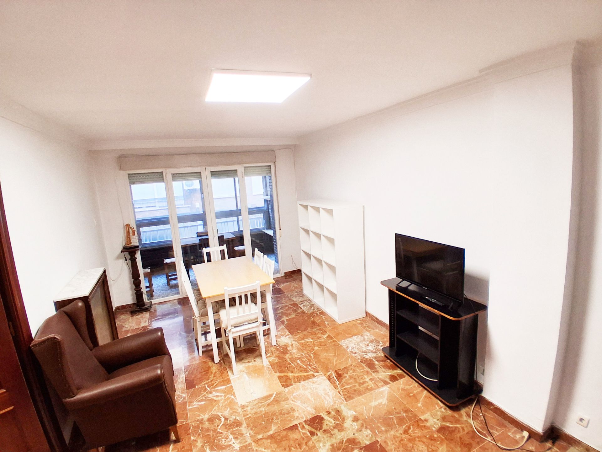 Living room of Flat for rent in  Granada Capital  with Heating, Furnished and Oven