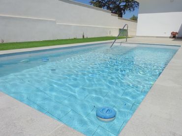 Chalet con piscina en venta en Pinos de Alhaurín - Periferia
