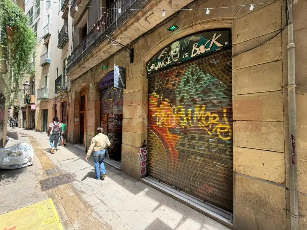Außenansicht von Geschaftsraum zum Verkauf in Barcelona