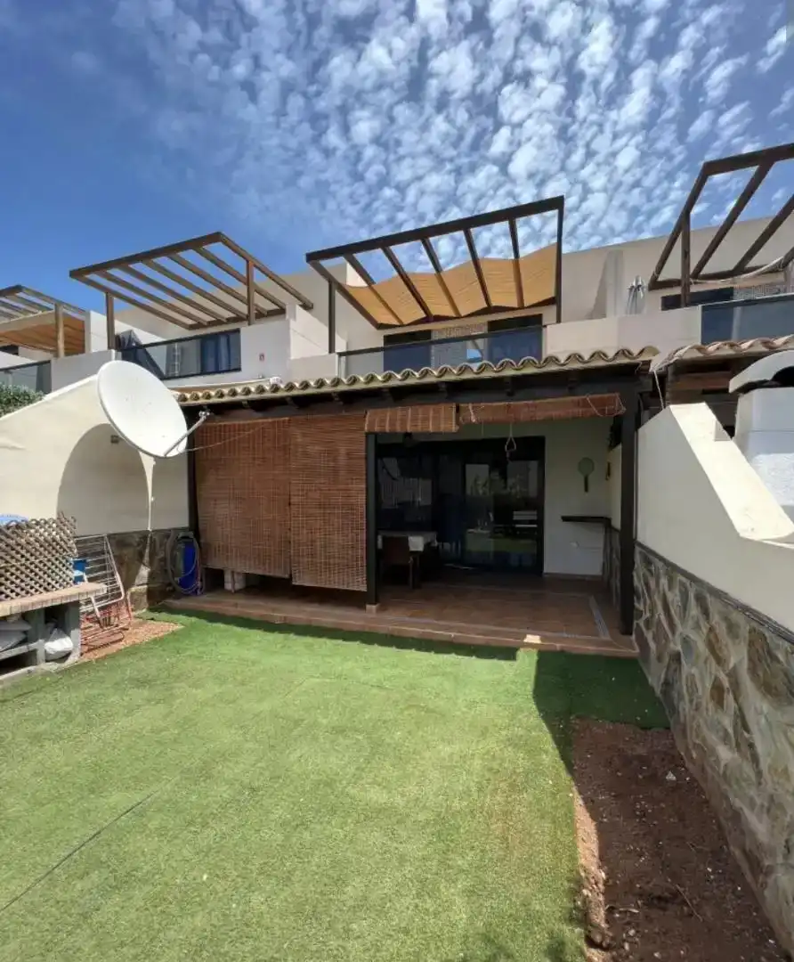 Terraza de Dúplex en venta en Adeje con Jardín privado, Trastero y Balcón