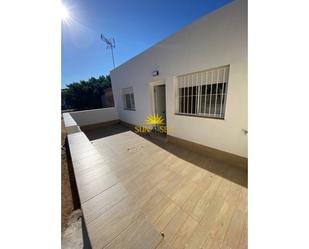 Vista exterior de Casa o xalet de lloguer en Cartagena amb Calefacció, Forn i Microones
