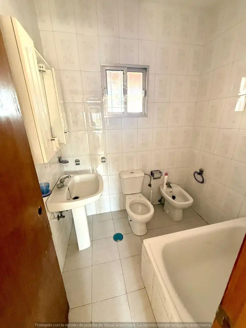 Bathroom of Houses for sale in Córdoba