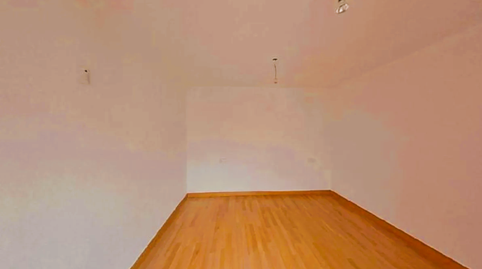 Photo 2 of Attic for sale in De la Maladeta, 15, Can Vidalet, Barcelona