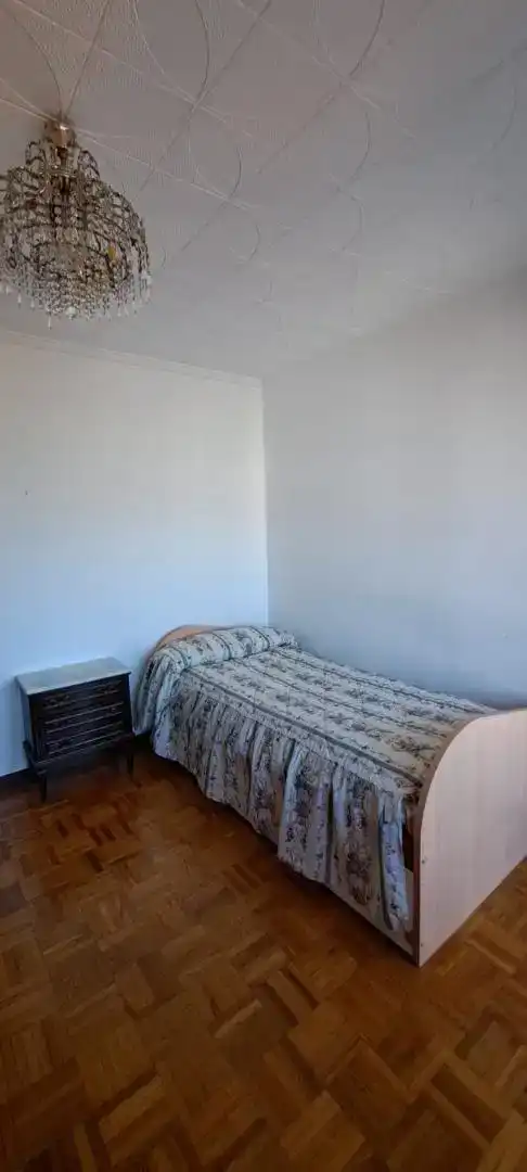 Bedroom of Flat for rent in Ourense Capital   with Balcony