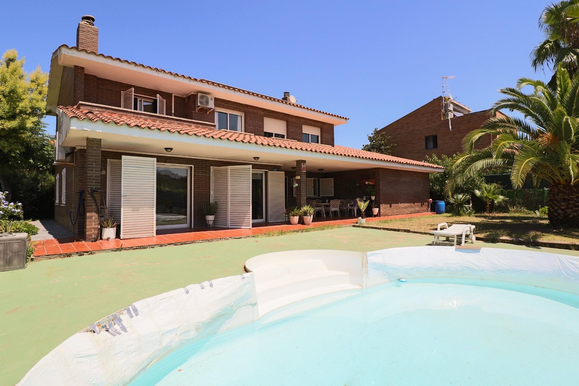 Jardí de Casa o xalet en venda en Martorell amb Aire condicionat, Jardí privat i Terrassa
