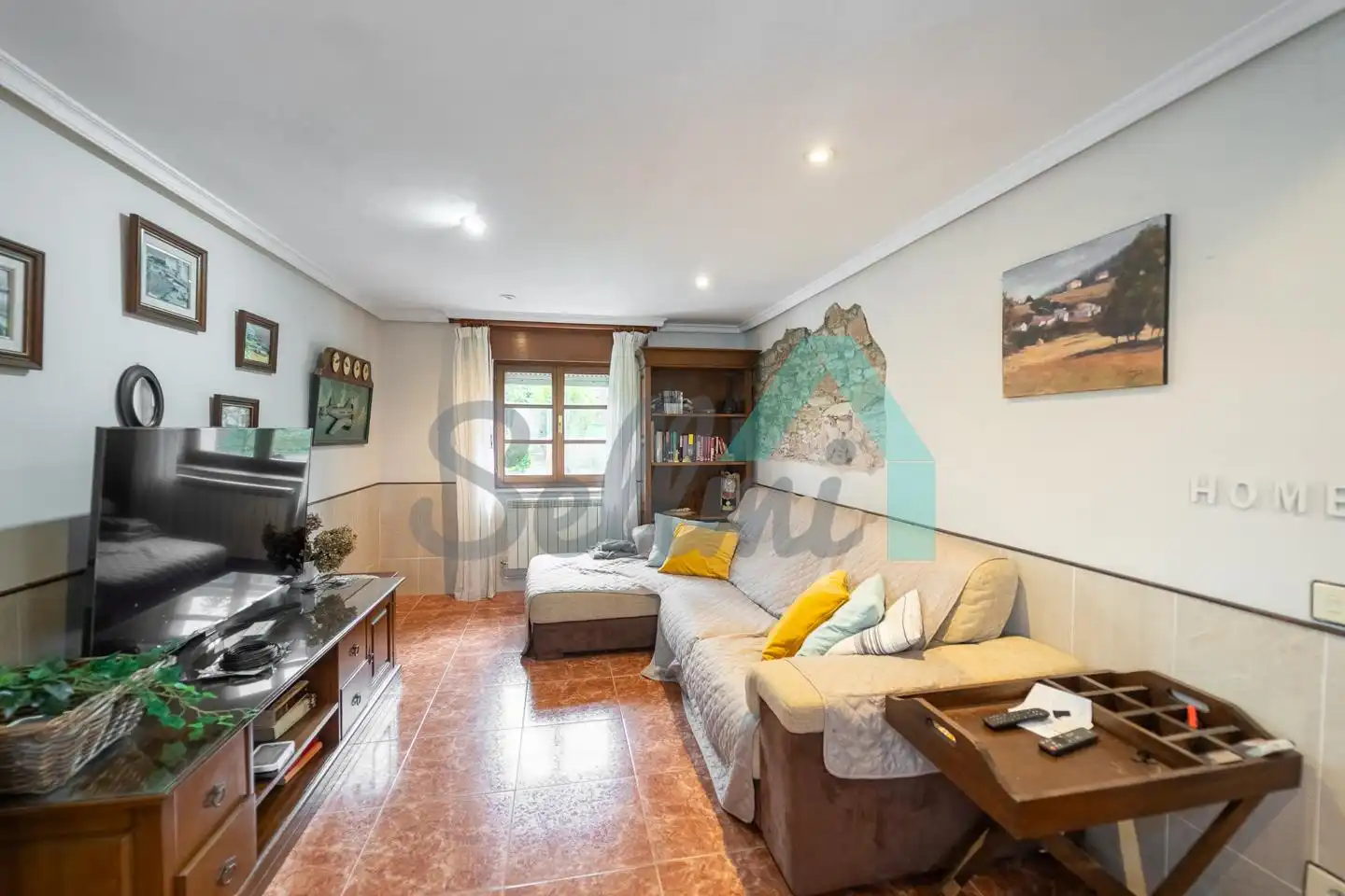 Sala de estar de Casa o chalet en venta en Castropol con Calefacción y Jardín privado