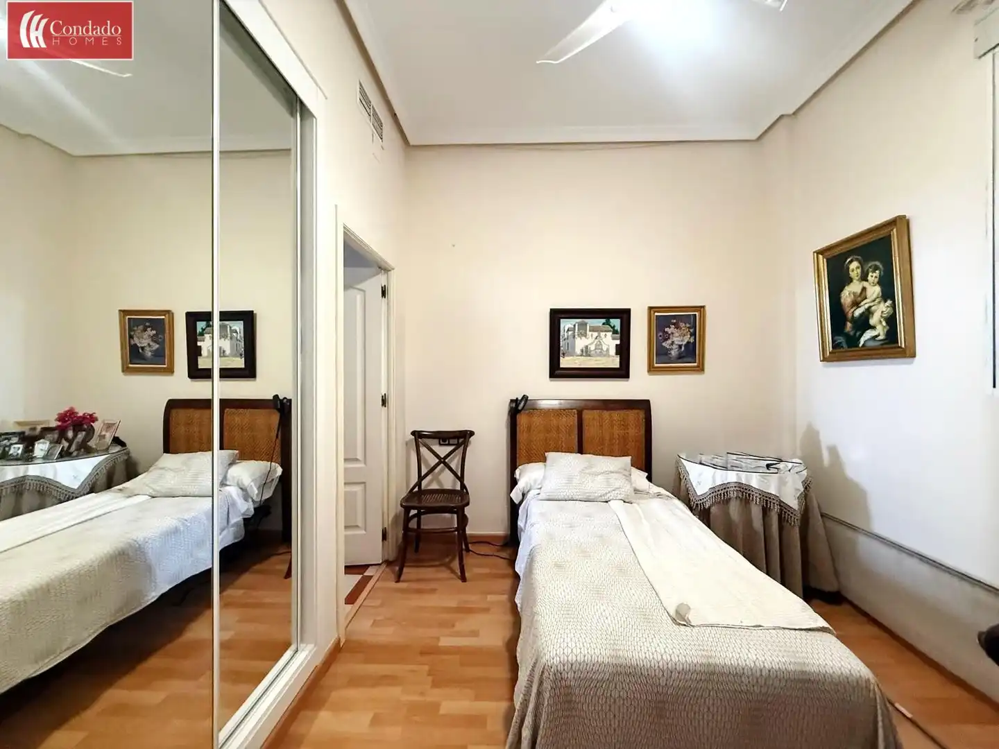 Dormitori de Casa adosada en venda en Córdoba