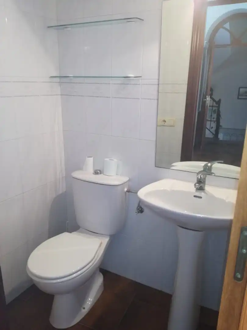 Bany de Casa o xalet en venda en Arcos de la Frontera amb Aire condicionat, Terrassa i Traster