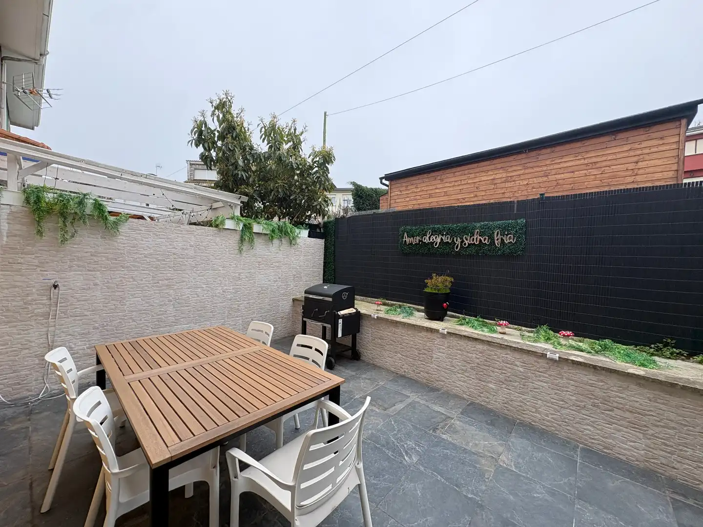 Terrasse von Einfamilien-Reihenhaus zum Verkauf in Carreño mit Heizung, Parkett und Terrasse