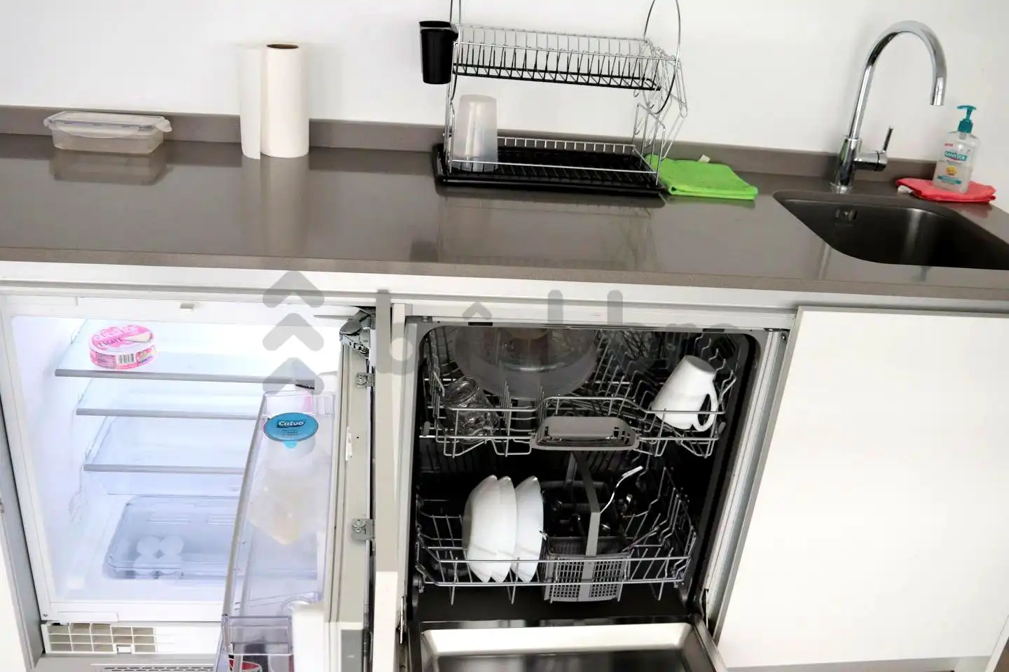 Kitchen of Office for rent in Madrid  with Air Conditioner and Heating
