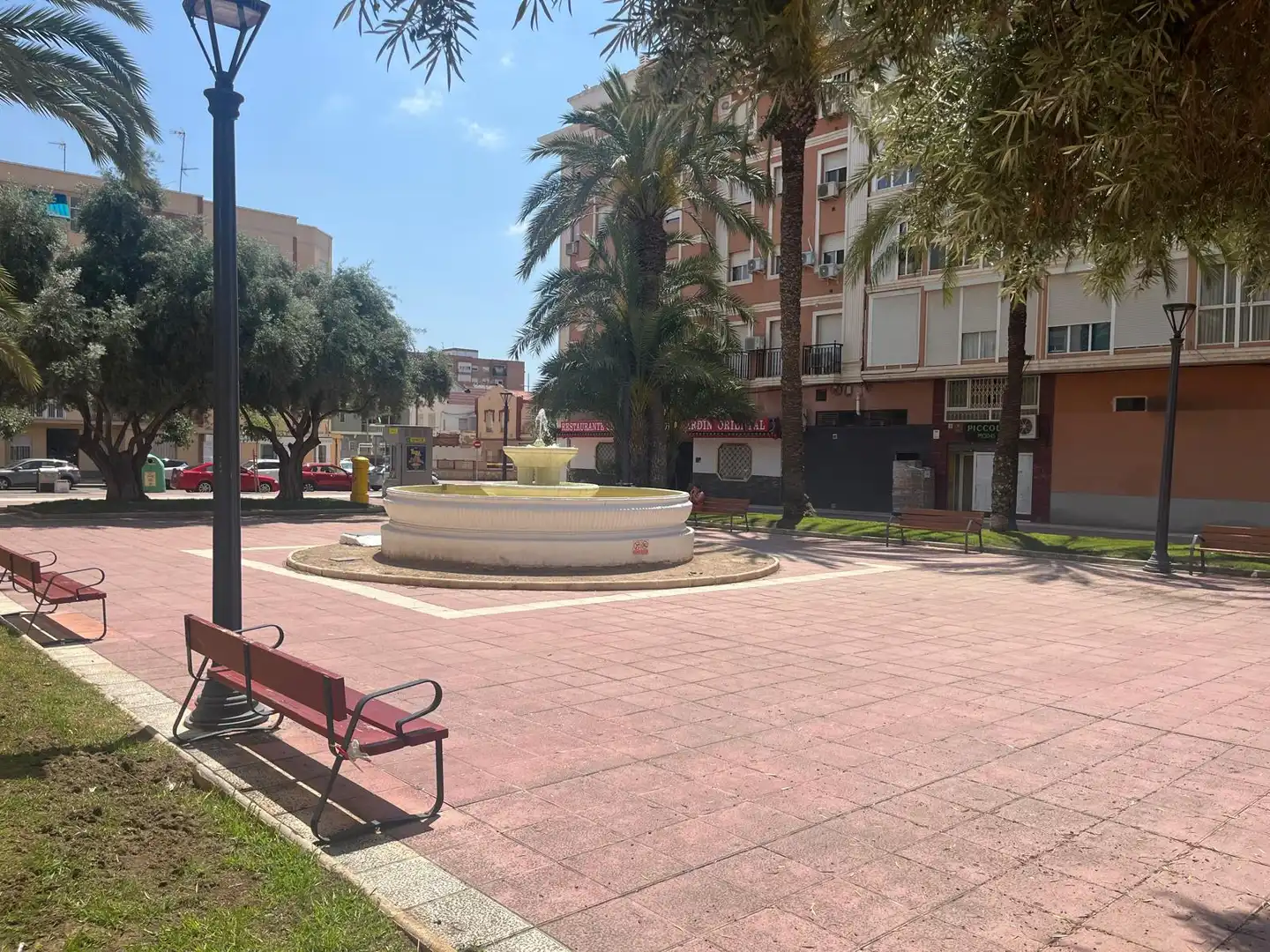 Locale commerciale in vendita a Plaza ciudad de Mula