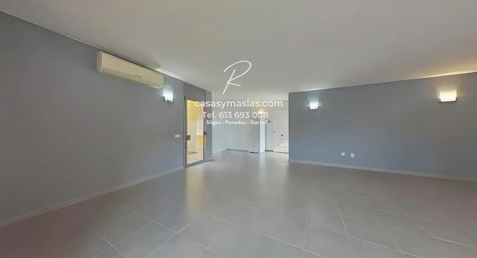 Sala d'estar de Casa o xalet en venda en Sant Pere de Ribes amb Aire condicionat, Calefacció i Jardí privat
