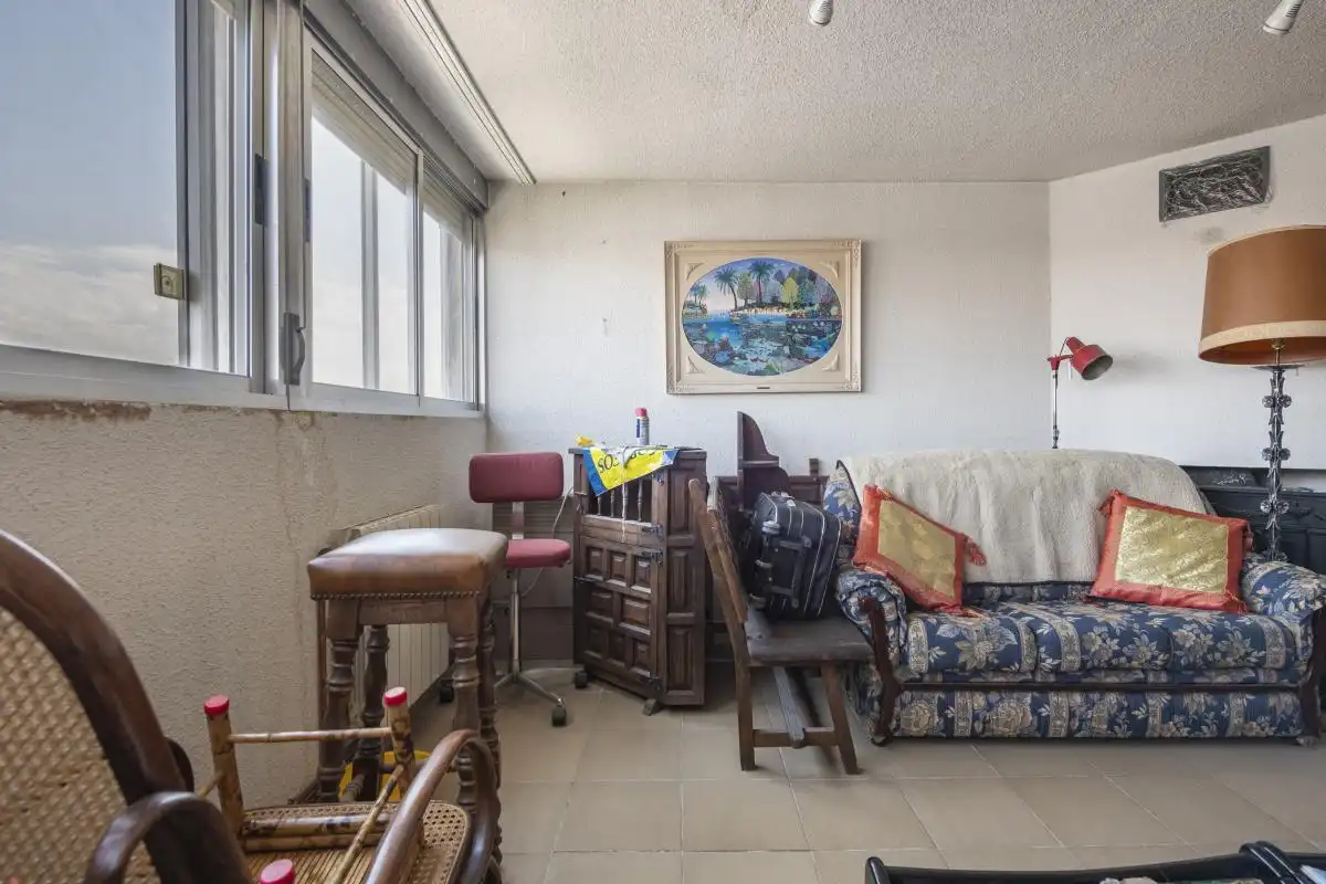 Wohnzimmer von Dachboden zum Verkauf in Madrid mit Klimaanlage, Heizung und Terrasse