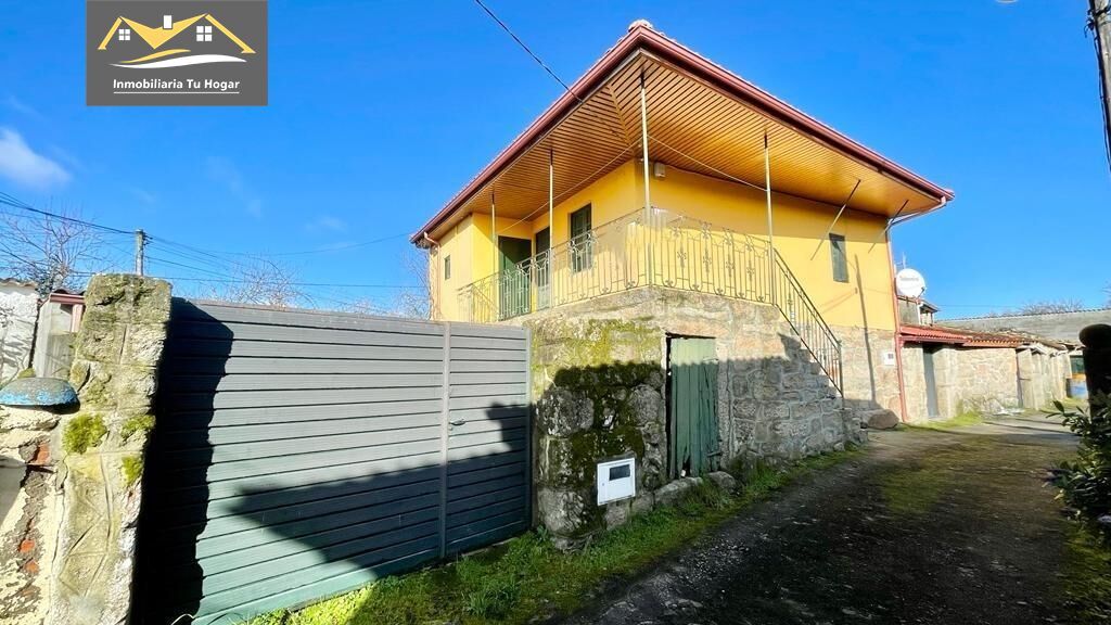 Exterior view of House or chalet for sale in O Pereiro de Aguiar   with Terrace, Storage room and Balcony