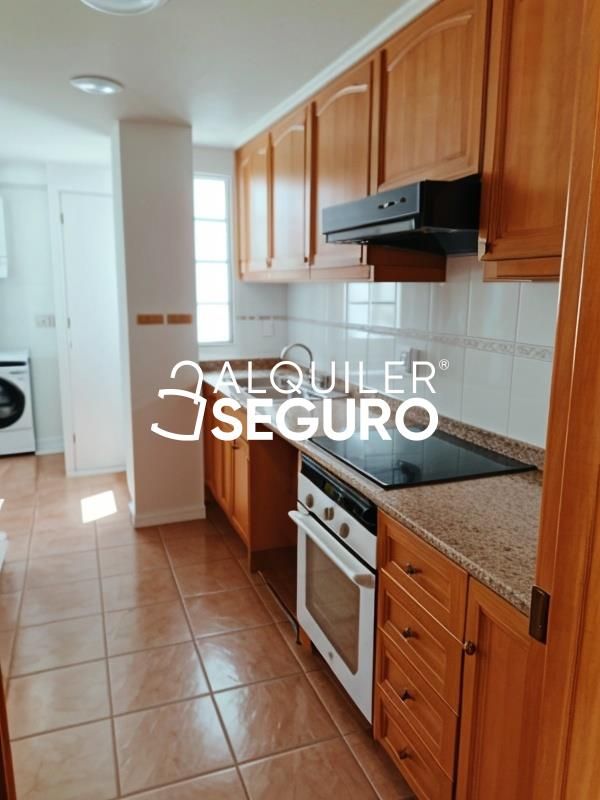 Kitchen of Flat to rent in Sueca  with Air Conditioner and Storage room