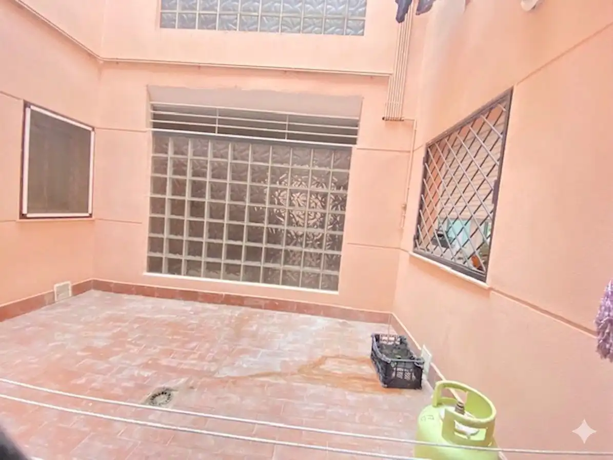 Terraza de Piso en venta en Badajoz con Calefacción, Trastero y Amueblado