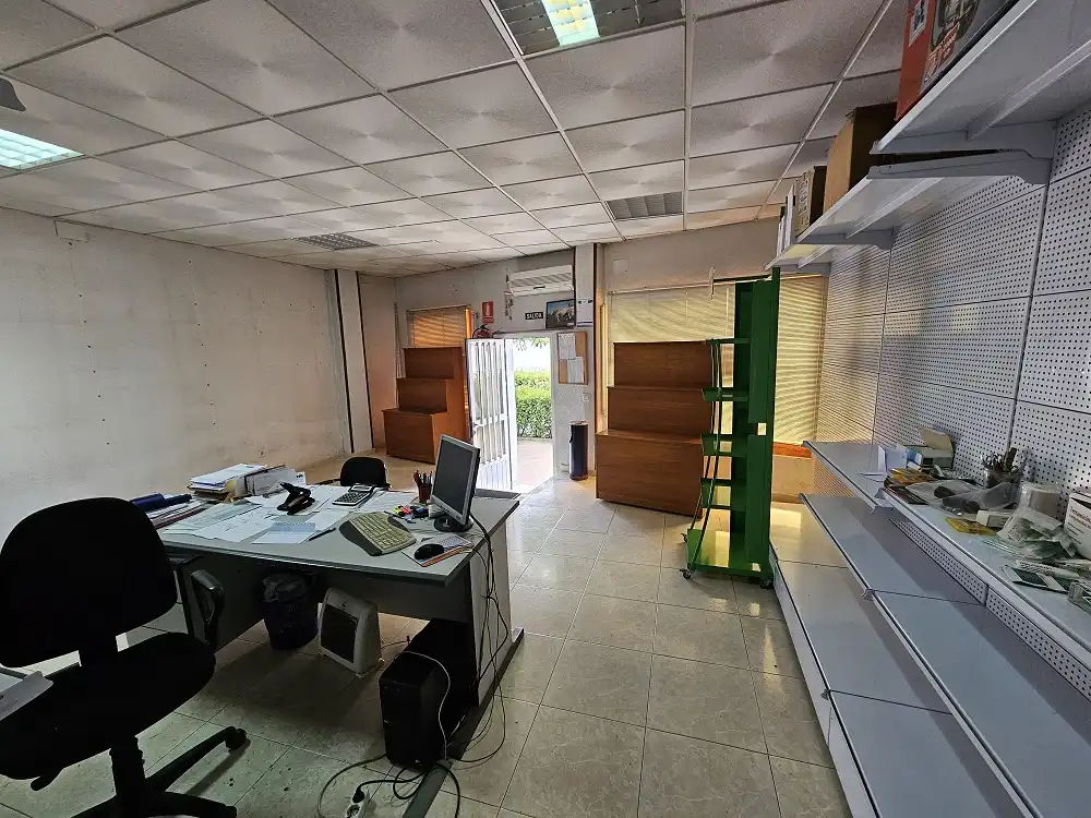 Commercial properties for sale in Brozas