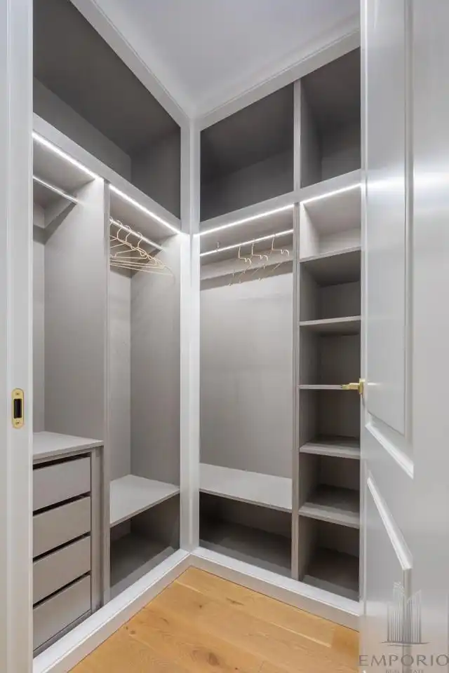 Schlafzimmer von Wohnung zum Verkauf in Madrid mit Klimaanlage, Heizung und Terrasse