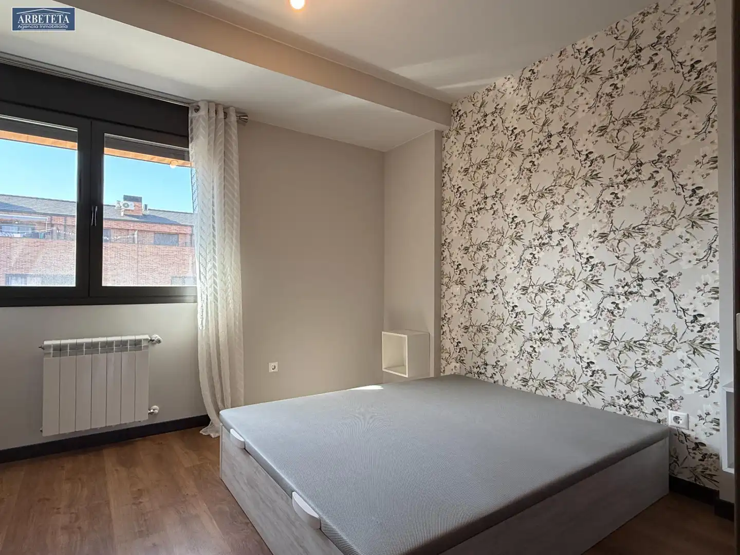 Casa adosada en venta en Urb. Belvalle