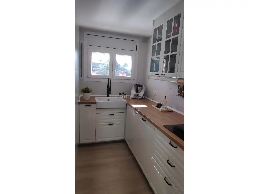 Casa adosada en venta en Mas Romeu