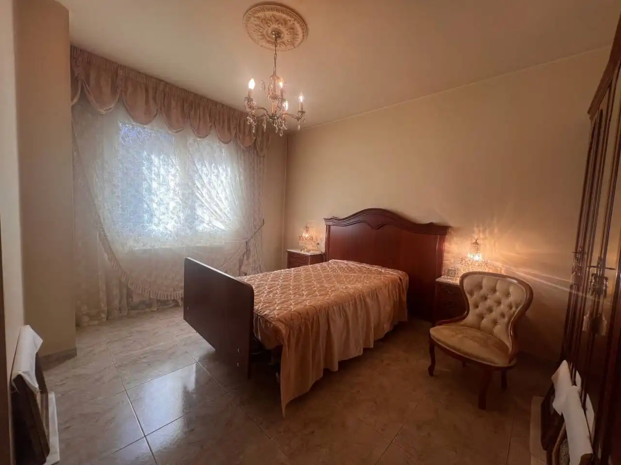 Habitación de Apartamento en venta en Manresa con Aire acondicionado, Calefacción y Terraza