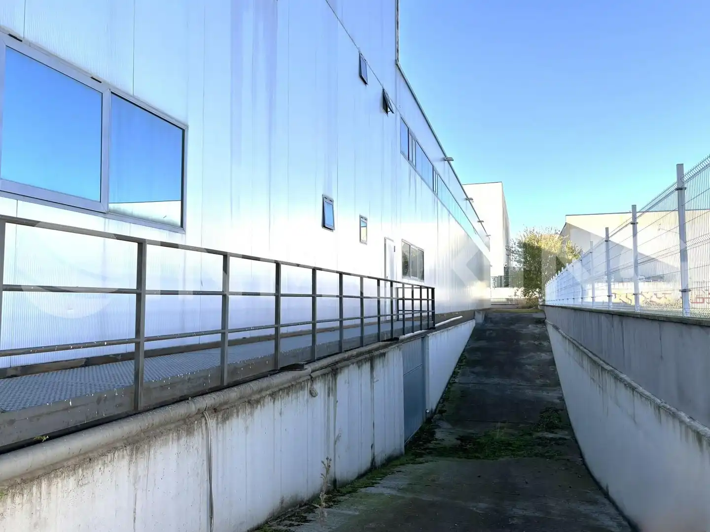 Nave industrial in affitto a Los Olivos - Los Ángeles, imagen 3