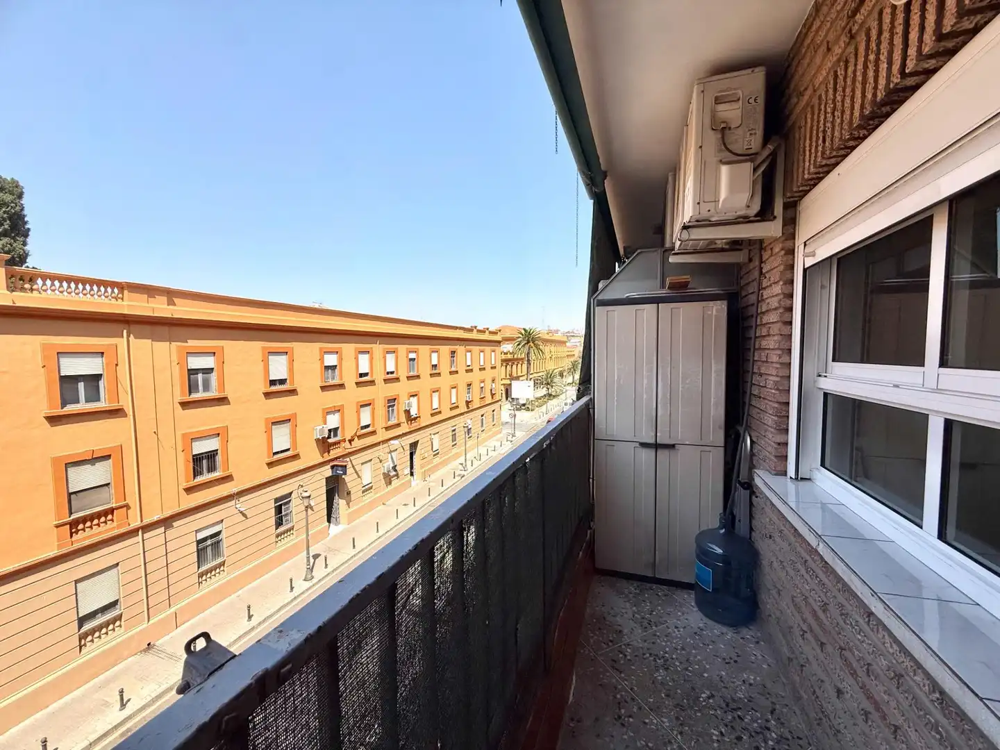 Vista exterior de Pis en venda en Valencia amb Aire condicionat i Balcó