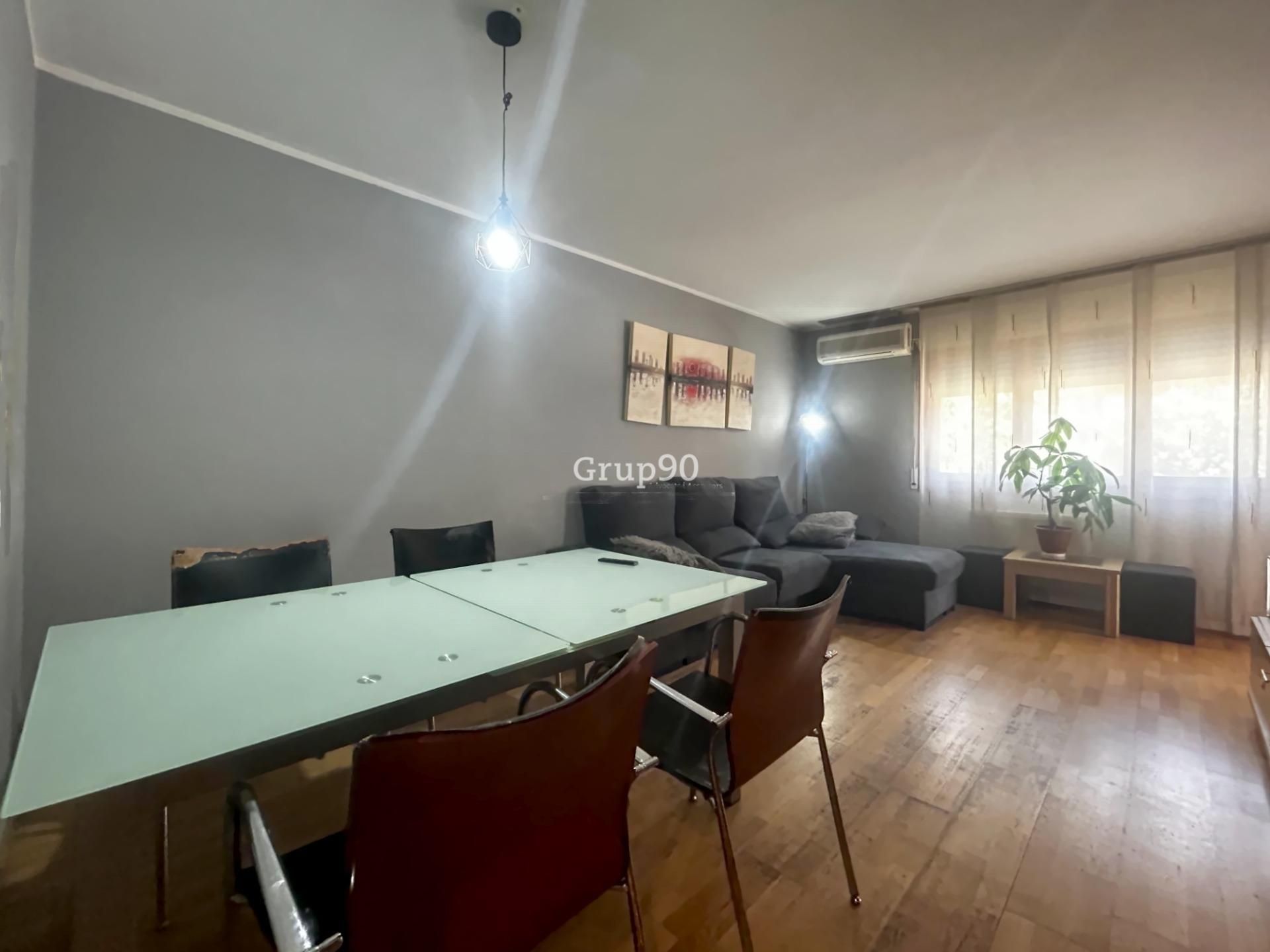 Living room of Flat for sale in  Lleida Capital  with Air Conditioner, Heating and Parquet flooring