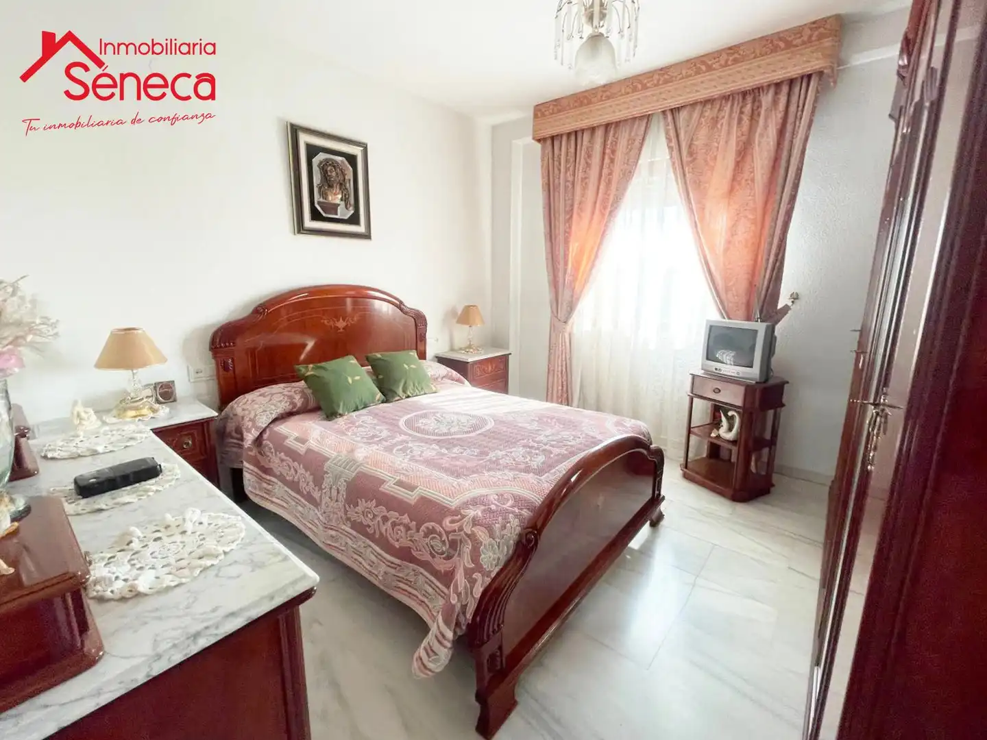 Bedroom of Flat for sale in Córdoba  with Air Conditioner, Heating and Swimming Pool