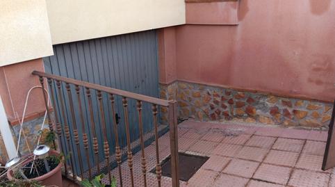 Foto 3 de Casa adosada de alquiler en Calle Chipre, 141, Belicena, Vegas del Genil