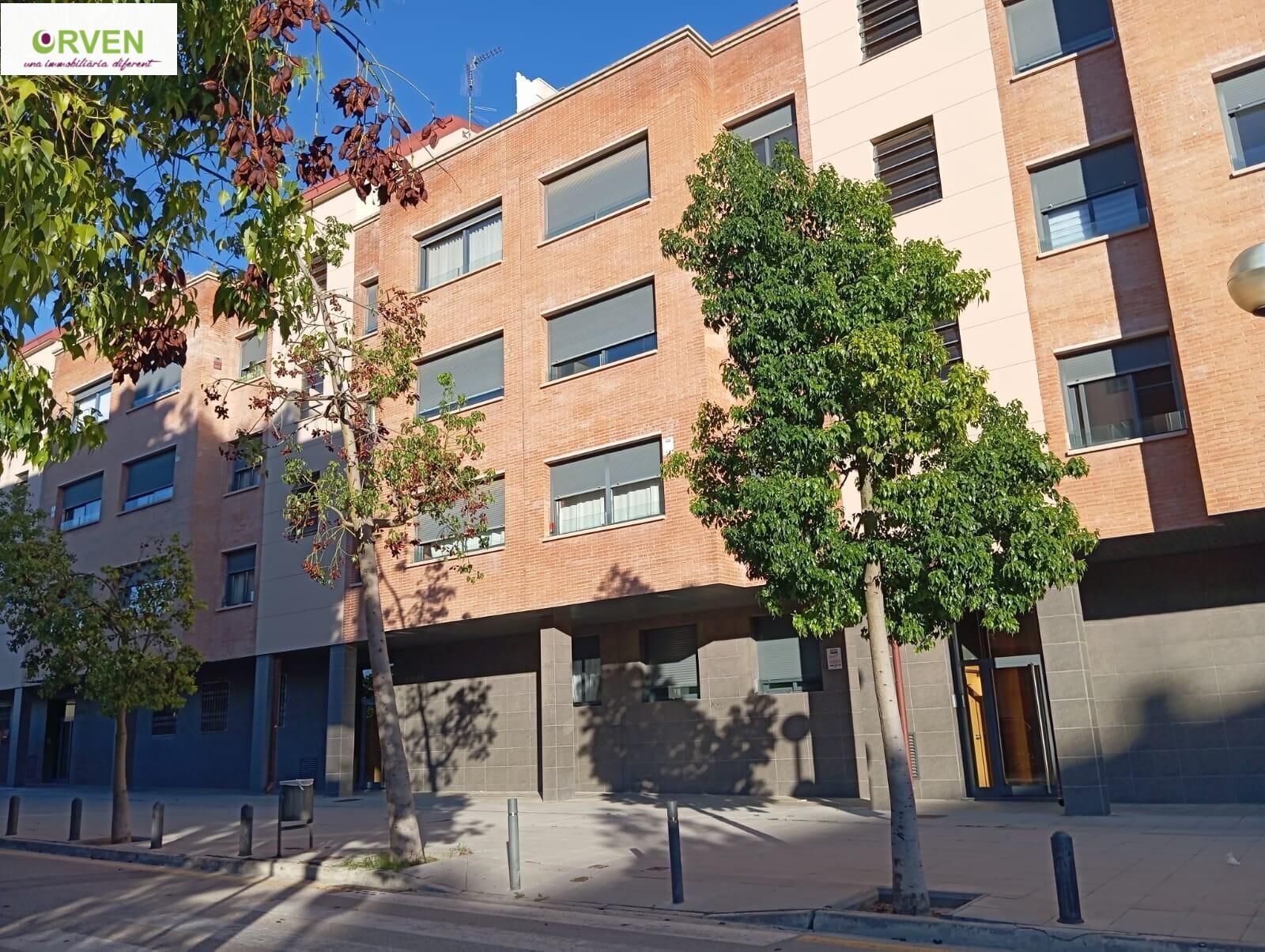 Vista exterior de Planta baixa en venda en El Vendrell amb Calefacció, Parquet i Terrassa