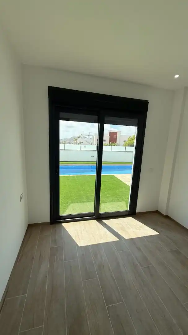 Piscina de Pis de lloguer en Finestrat amb Aire condicionat, Calefacció i Terrassa