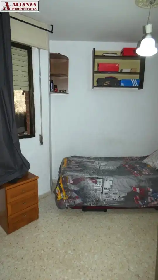 Piso en venta en Perchel Sur - Plaza de Toros Vieja