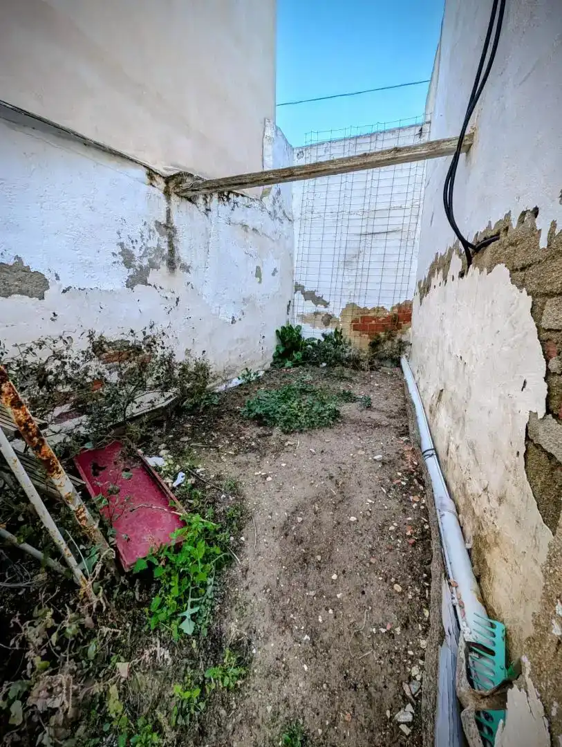 Casa adosada en venda en Beniel amb Aire condicionat