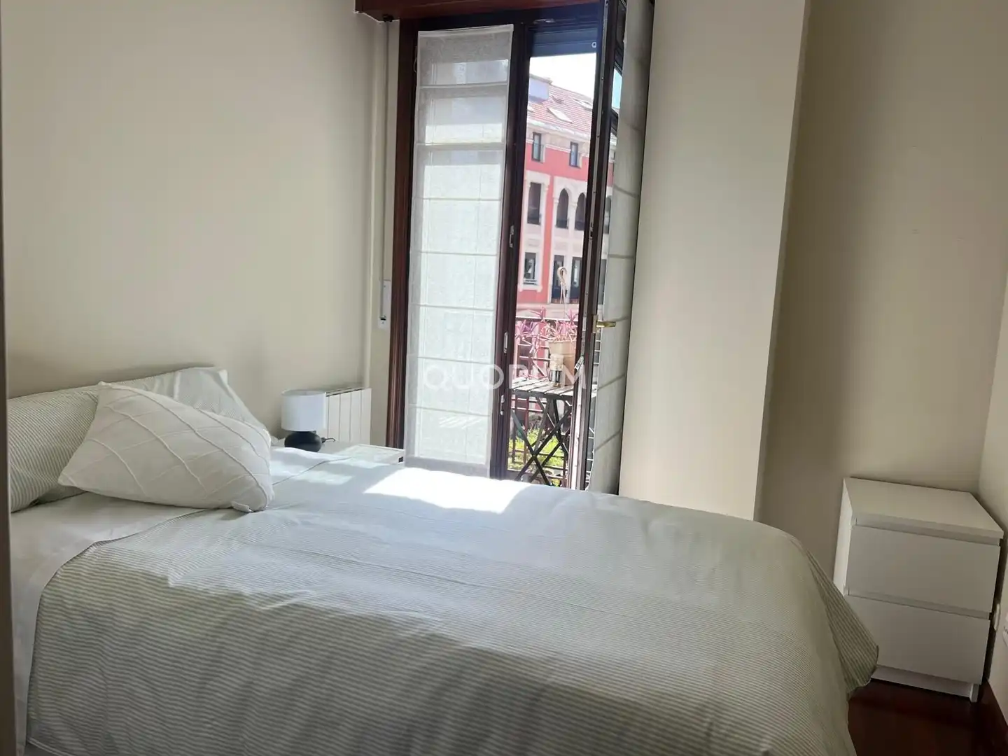 Bedroom of Flat for rent in Bilbao   with Heating and Furnished