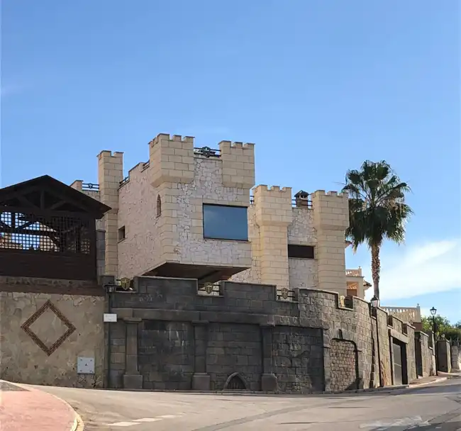 Casa o chalet de alquiler en Av. Sierra Chica, Coín