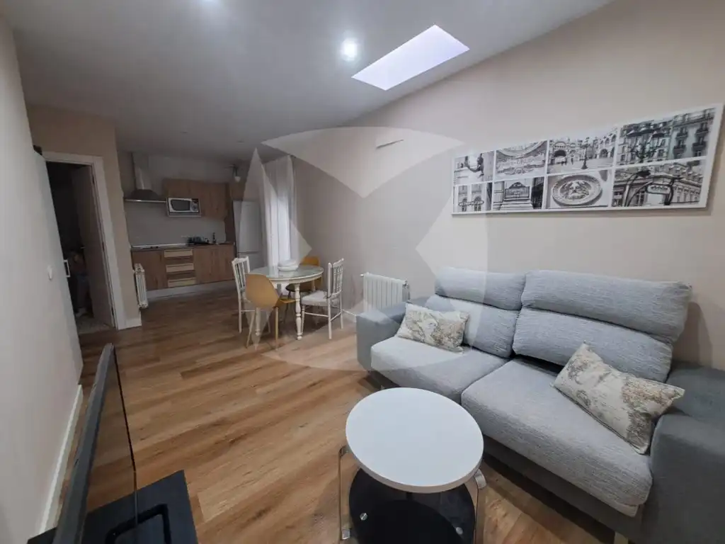 Houses for rent in Calle San Fermin, Casco Antiguo