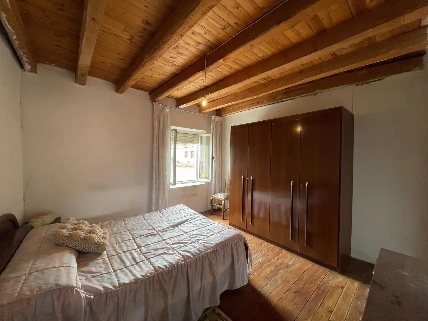 Schlafzimmer von Country house zum Verkauf in Royuela de Río Franco mit Parkett und Abstellraum